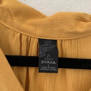 prana permilia top
